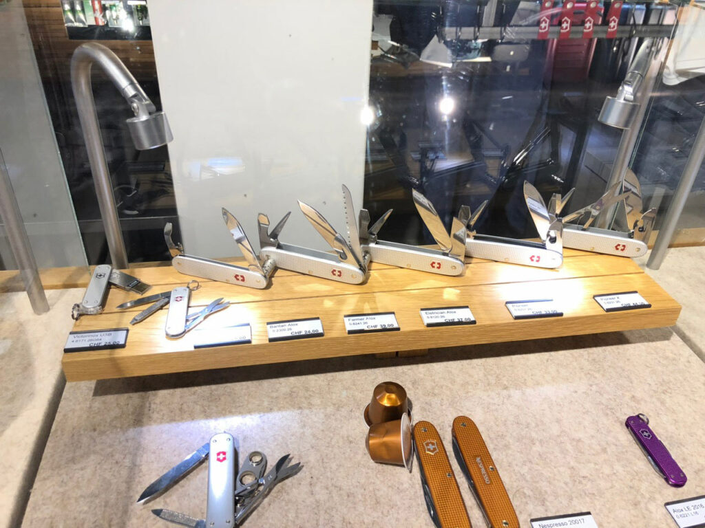 baselworld 2018 swiss knives