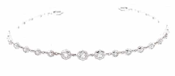 Lady's 18K White Gold Sophisticate Line Forevermark Diamond Bracelet
