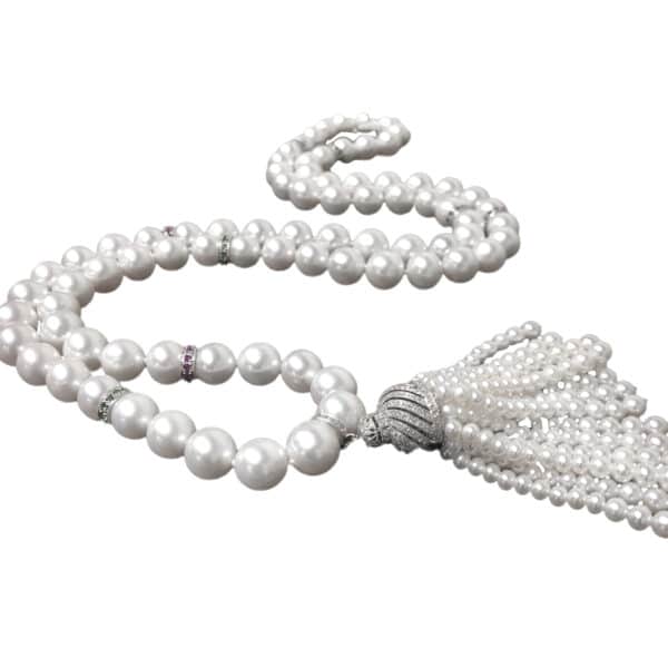 18 Kt White Gold Pearl Tassel Necklace