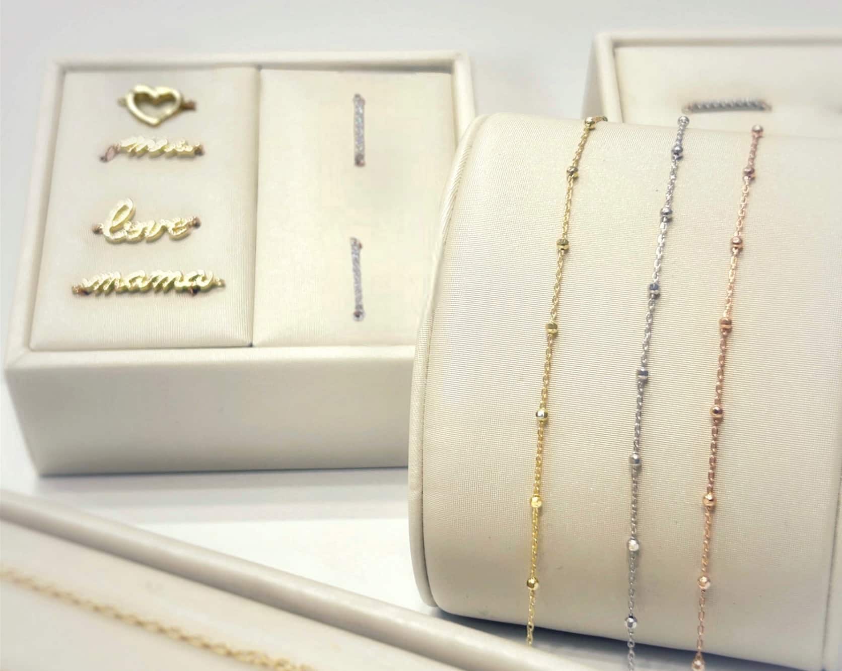 Permanent Bracelets What Are They and Why Should I Get One?