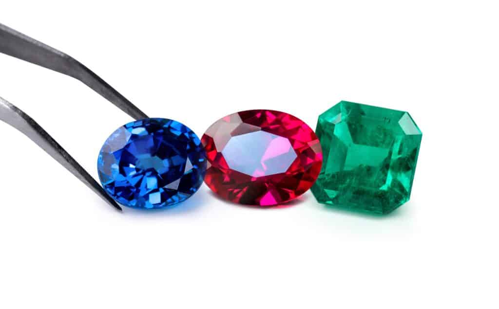 Comparing Sapphires, Rubies, and Emerald gemstones