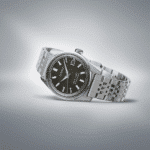 Elegant Seiko King Seiko wristwatch with stainless steel case and sleek dark dial.