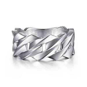 Intricate silver woven ring with a modern design, perfect for statement style and elegance.