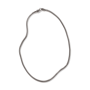 Elegant silver chain necklace with interlocking links on a white background, showcasing craftsmanship.