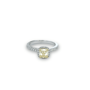 18kt White Gold Cushion Halo Diamond Engagement Ring