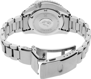 Stainless steel Seiko dive watch with durable design, unidirectional bezel, and water resistance features.