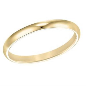 Elegant gold ring with a minimalist design, perfect for commitment and everyday wear.